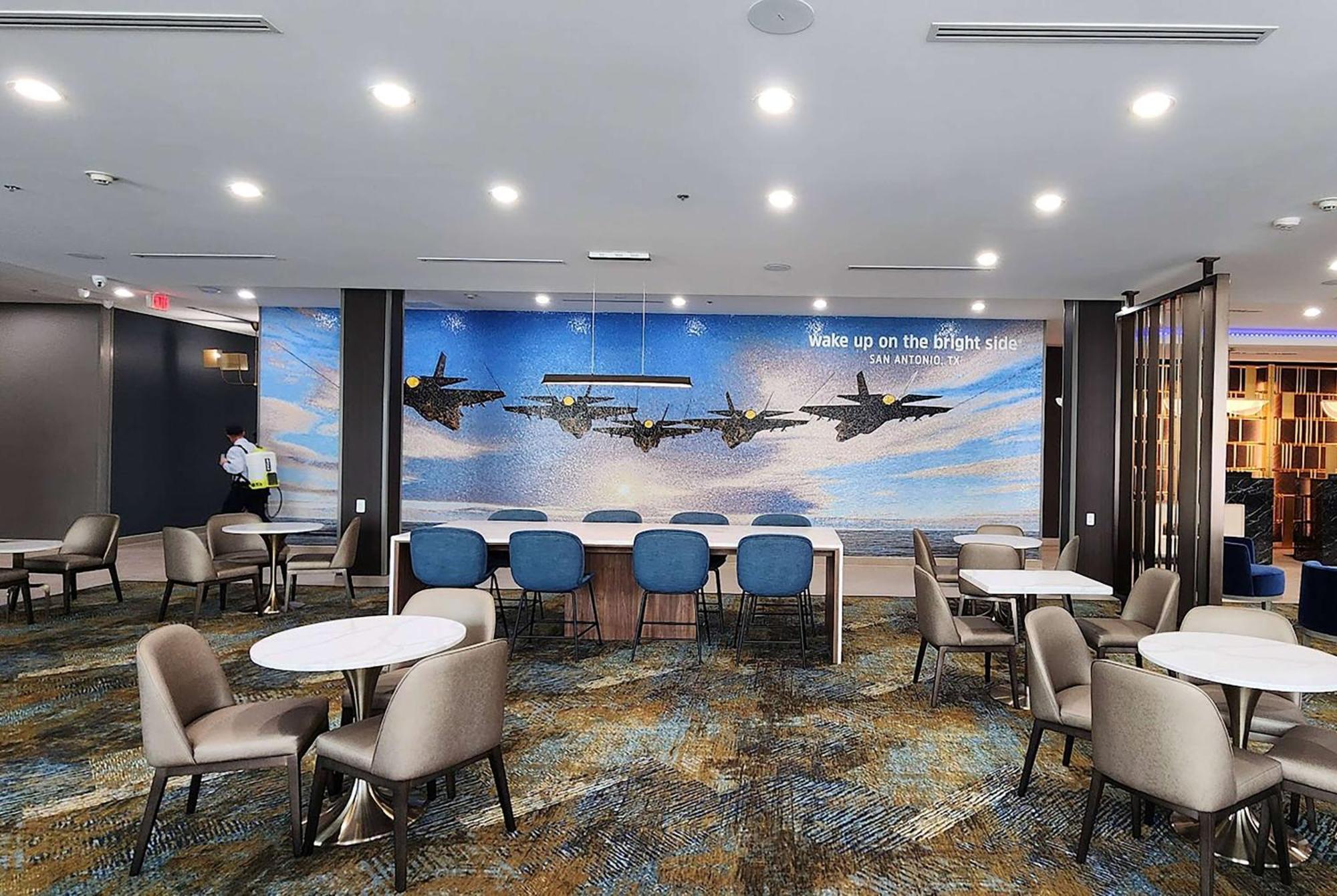 La Quinta Inn & Suites By Wyndham San Antonio At The Rim ภายนอก รูปภาพ