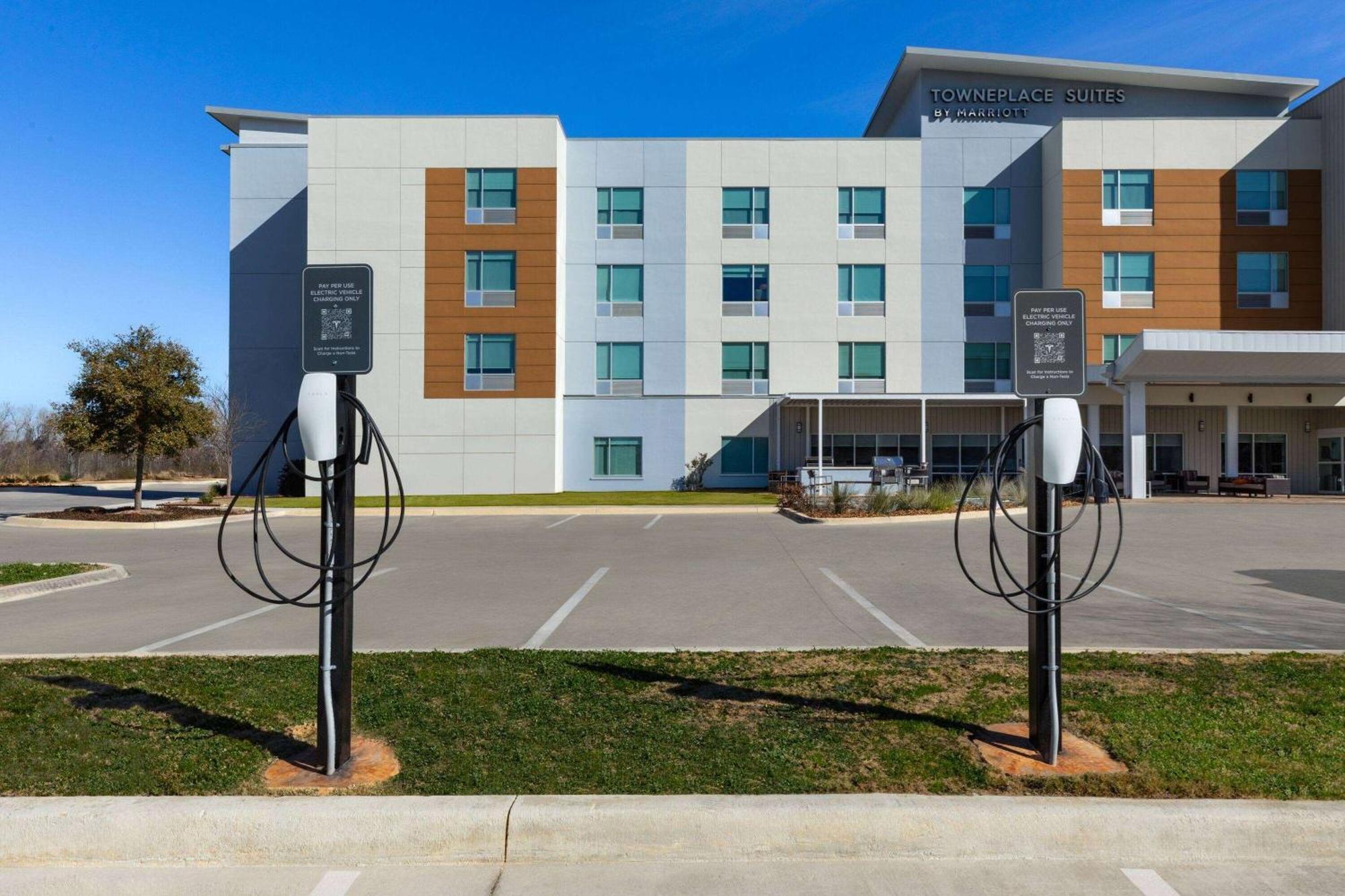 La Quinta Inn & Suites By Wyndham San Antonio At The Rim ภายนอก รูปภาพ