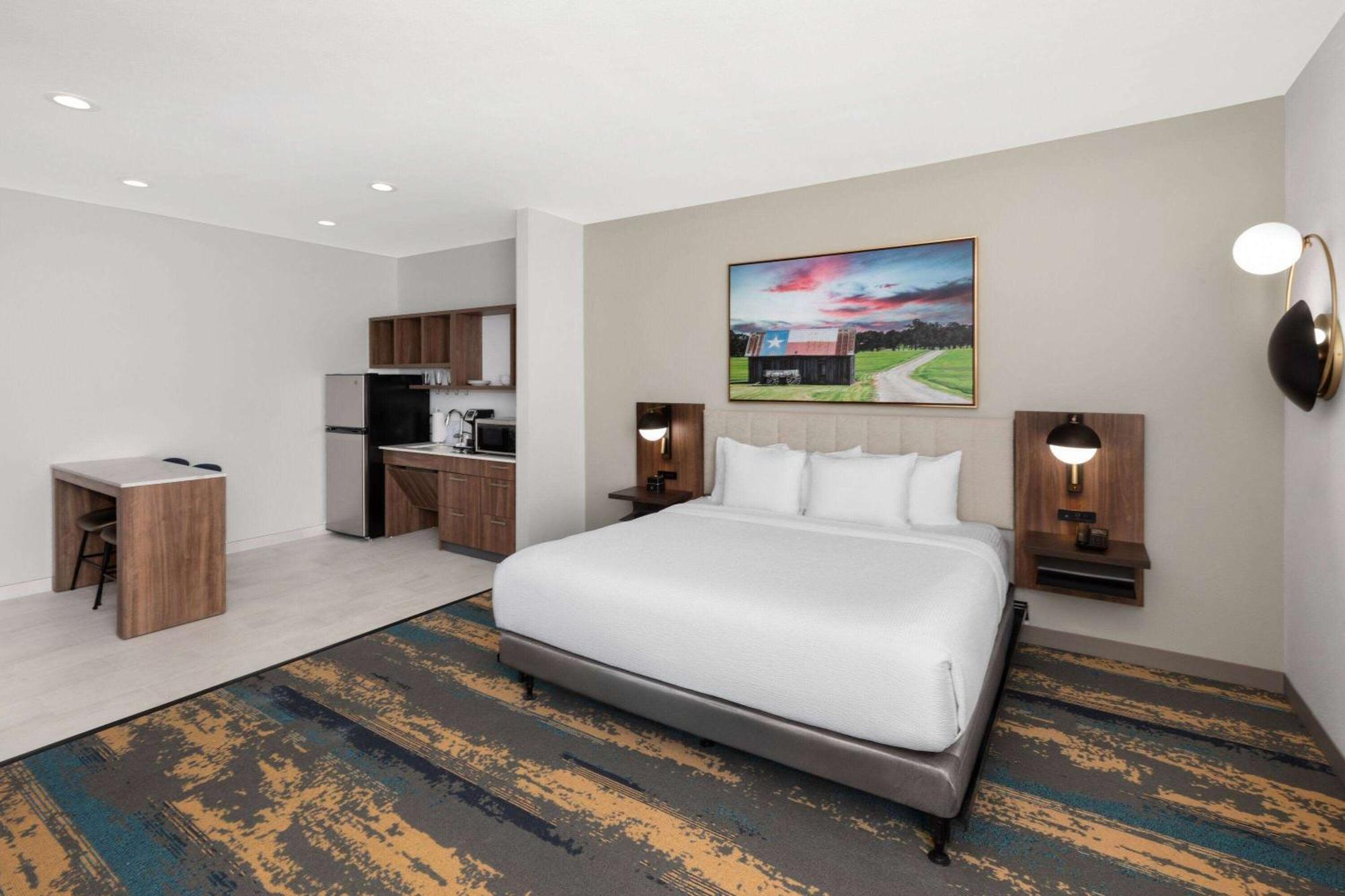 La Quinta Inn & Suites By Wyndham San Antonio At The Rim ภายนอก รูปภาพ